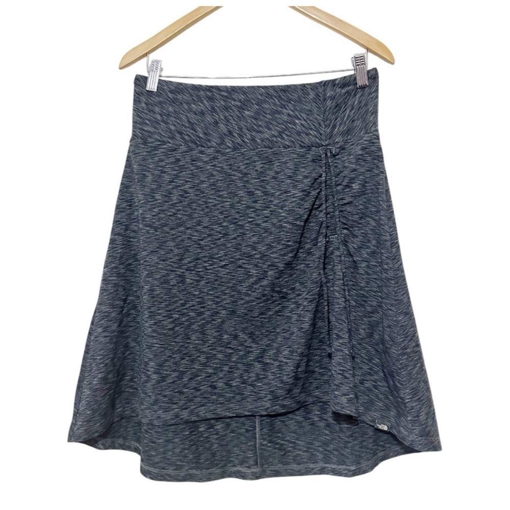 The North Face Blue/Gray Space Dye
Cypress Knee Length Skirt - Size Medium